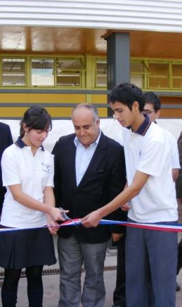 Jòvenes del liceo Andrès Bello,egresaràn de 4º medio como tècnicos en naves mercantes.
