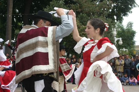 Fiesta costumbrista en fundo Las Pataguas de Quilpué.