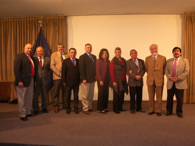 L a municipalidad de Villa Alemana firmo convenio de plan de reparaciones menores con seremi de educación.