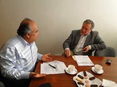Gobernador  y Alcalde Viñambres, se reúnen para trabajar en conjunto