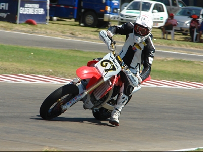 Se cancelan las 100 millas internacionales de motociclismo de Limache.