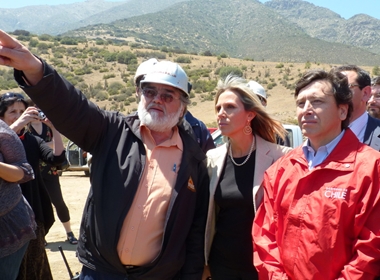 Senadora Lily Pérez y ministro de Minería confirman creación de seremi de minería para la región.