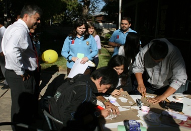 Centro Infanto Juvenil de Limache,desarrollataller de “Stencil o Pintado con Spray”.