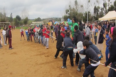 Municipalidad de Quilpué celebró Fiestas Patrias con una volantinada en El Retiro.