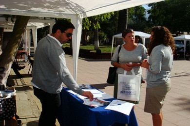 SENCE participa en Primera Feria de Empleo y Capacitación en Olmué.
