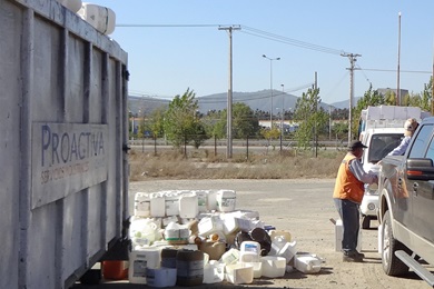 En Casablanca recolectan casi 9 mil envases vacíos de plaguicidas.