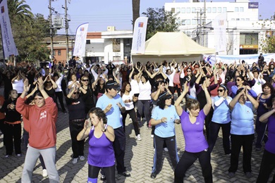 En Quilpué más de 700 personas participaron en Maratón de Baile Entretenido.
