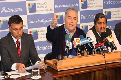 AChM llama al Gobierno y Empresarios a Resolver la Paralización de Recolectores de Basura.