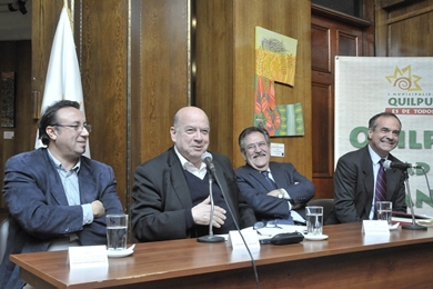 Con la presencia de destacadas autoridades lanzan libro de memorias del ex senador Ricardo Núñez.