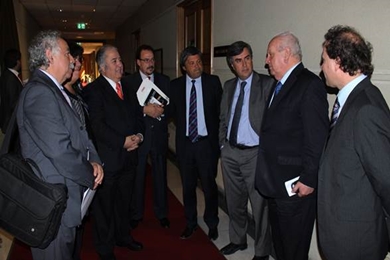 La sala de la Cámara conoció el proyecto que perfecciona el rol fiscalizador del Concejo Municipal.