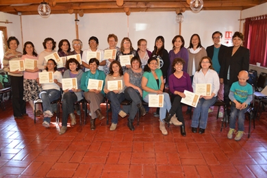 Certifican a 22 mujeres en Taller de Chocolatería,realizado en Olmué.