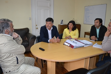 Alcalde Morales recibió compromiso de nuevo director del SSVQ  para trabajar en avances de salud para Limache.