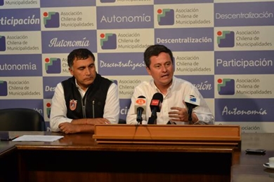Municipios entran al debate tributario: piden un capítulo que contemple los tributos locales.