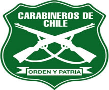 Carabinera detiene a sujetos por robo a supermercado de Limache.