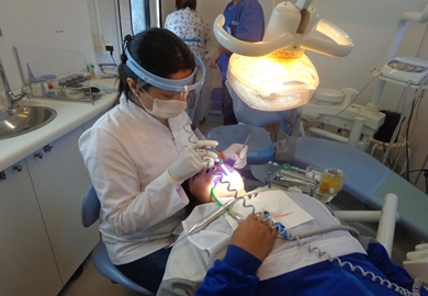 Clínica Dental Móvil del SSVQ se traslada al sector del Rungue en Puchuncaví, para continuar con atenciones integrales.