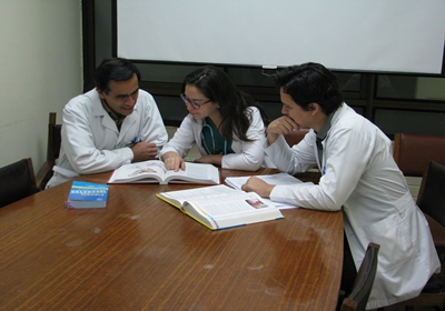 Servicio de Salud Viña del Mar Quillota, avanza en la formación de especialistas con las Universidades de la región, para enfrentar desafío de nuevos hospitales.