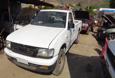 SEBV De carabineros“Valparaiso»detiene a sujeto que clonaba camiones Chevrolet Luv.