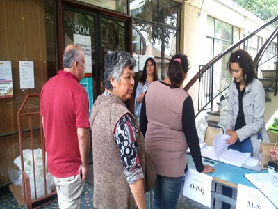 Municipio entrega útiles y calzado escolar  para 2 mil familias de Quilpué y Belloto.