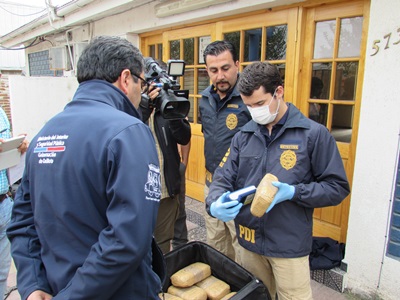 Gobernación de Quillota destaca nuevo golpe  al narcotráfico tras incautación de 16 kilos de   cocaína por parte de La PDI de La Calera.