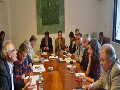 AChM se reúne con Ministro de Educación por proyecto de Desmunicipalización.