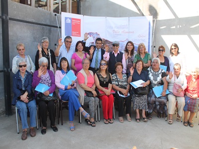 Gobernación de Marga Marga capacita a adultos mayores de la provincia  para que puedan acceder al Fondo Nacional del Adulto Mayor.