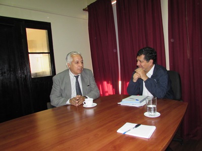 Gobernador César Barra recibió a nuevo  director de hospital San Martín de Quillota.