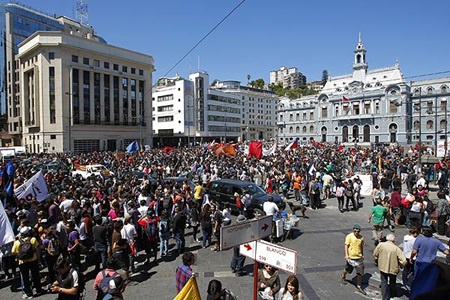 Es un derecho legítimo el manifestarse,  seguiremos trabajando con el mismo ímpetu y compromiso.