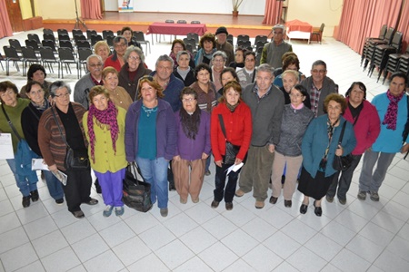 Cuarenta Adultos Mayores de Olmué viajan a La Serena.