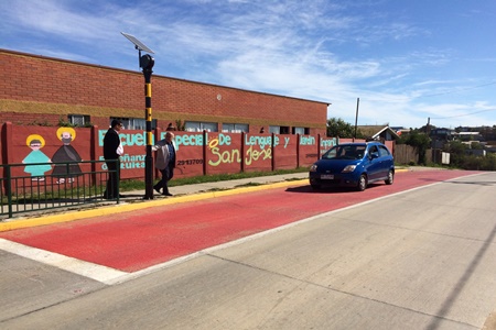 Municipalidad realiza millonarias inversiones para mejorar  seguridad vial en Quilpué y Belloto.