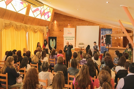 Municipio celebró Día de la Peluquería con atractivo  seminario en El Belloto.
