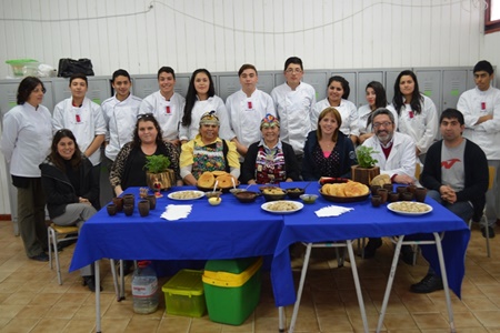 08 10 2015alumnosdeolmuejuntoamachis