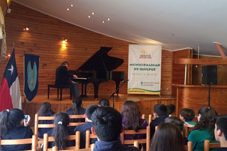 16 10 2015pianounnamed