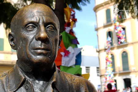 24 10 2015artmuseum OctubrePicassianopalomasmensajeras