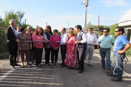 Inauguran obras de mejoramiento en calle   San Felipe de La Cruz.