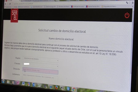 Gobernador de Quillota hace llamado a los  vecinos de la provincia para realizar cambio  de domicilio electoral en las oficinas del IPS  de la zona.