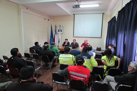Gobernación de Quillota coordina servicios  públicos y empresas para enfrentar  contingencia por sistema frontal que afectará  a la zona.