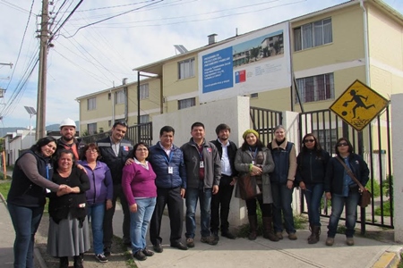 Vecinos de La Calera mejoran calidad de vida  gracias a trabajos de reparación en sus  departamentos.