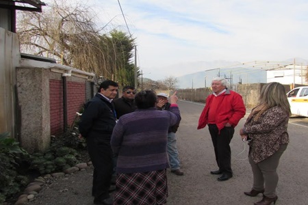 Inversión de 230 millones de pesos permite  mejorar caminos rurales en la comuna de  Nogales.