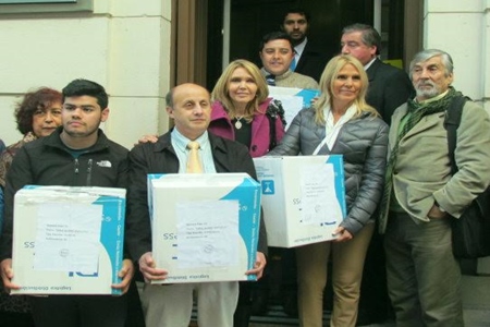 Amplitud formalizó en el Servel la inscripción de sus 330 candidatos municipales.