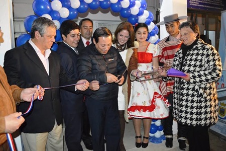 Olmué inaugura Farmacia Comunal en beneficio de vecinos.