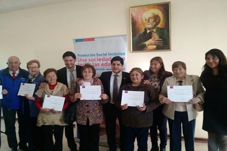 92 organizaciones de personas mayores de la provincia de Marga Marga  reciben recursos del Fondo Nacional del Adulto Mayor.