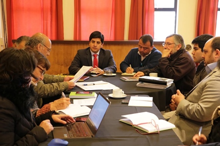 Gobernación de Marga Marga gestiona soluciones para la escasez de agua  potable rural en las comunas de la provincia.