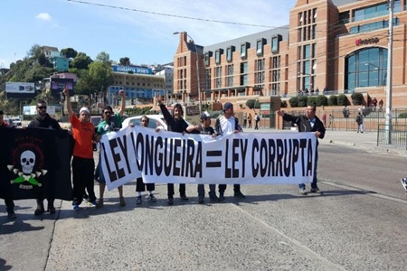 Pescadores viajan a la octava región para organizar 2° jornada nacional de protesta para anular Ley de Pesca.