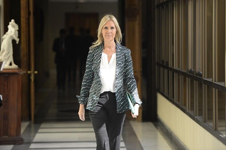 Lily Pérez y renuncia equipo económico: “El Gobierno de la Presidenta Bachelet está terminando de la peor manera”.