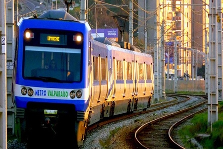 Falla en el suministro de Chilquinta obliga a la suspensión total del Metro Valparaíso.