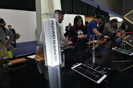 Huawei Latinoamérica presenta el nuevo HUAWEI Mate 9 en CES 2017.