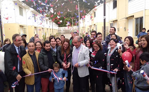 MINVU inaugura viviendas para familias de la Provincia de Quillota.
