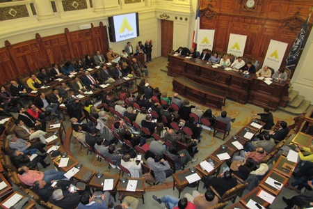 De manera unánime, Consejo General de Amplitud ratifica pacto parlamentario con Sentido Futuro.