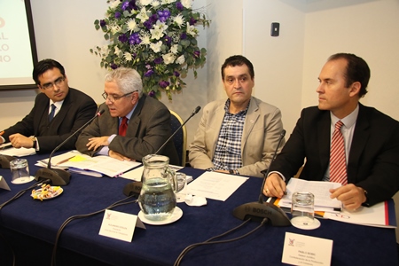 Con activa participación de representantes de la OIT y Ministerio del Trabajo: Facultad de Derecho realiza seminario sobre Reforma Laboral.