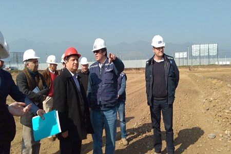 Con intensas faenas de movimiento de tierras, avanzan obras del Hospital Biprovincial Quillota- Petorca de la red del Servicio de Salud Viña del Mar Quillota.